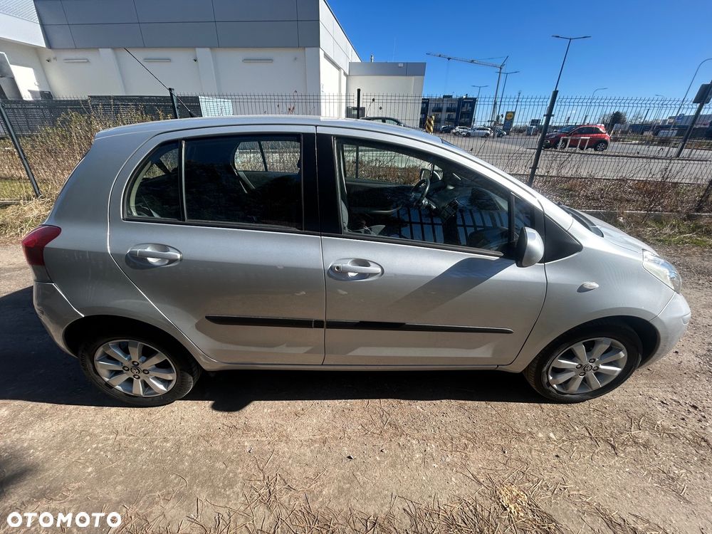 Toyota Yaris 1.33 Sol MM - 6