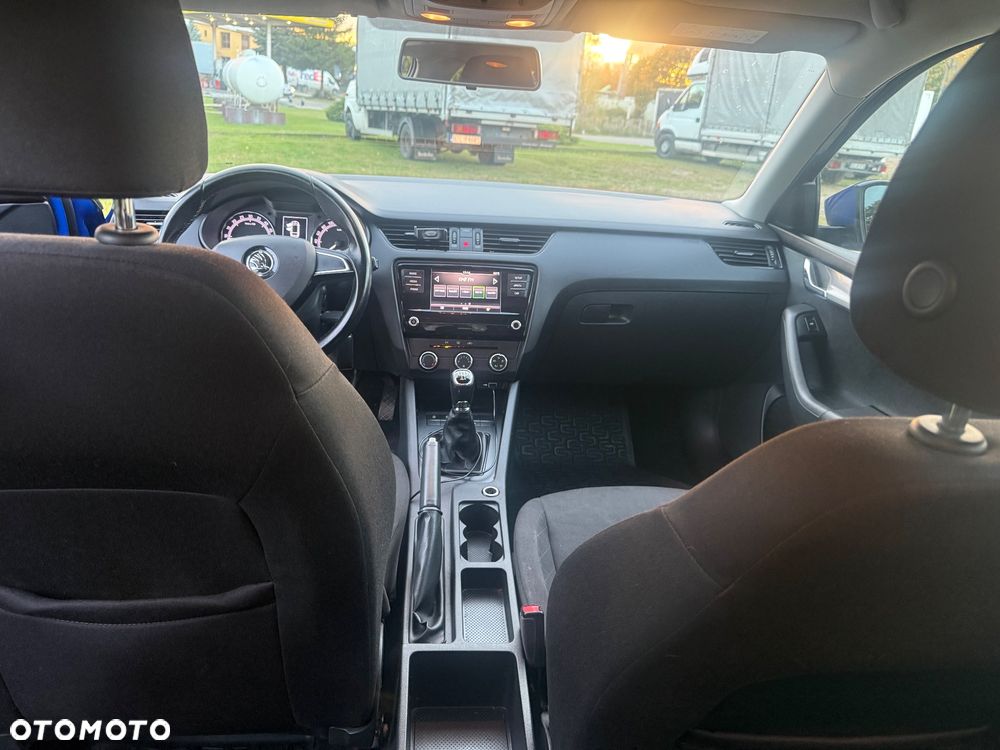 Skoda Octavia 1.6 TDI Active - 12