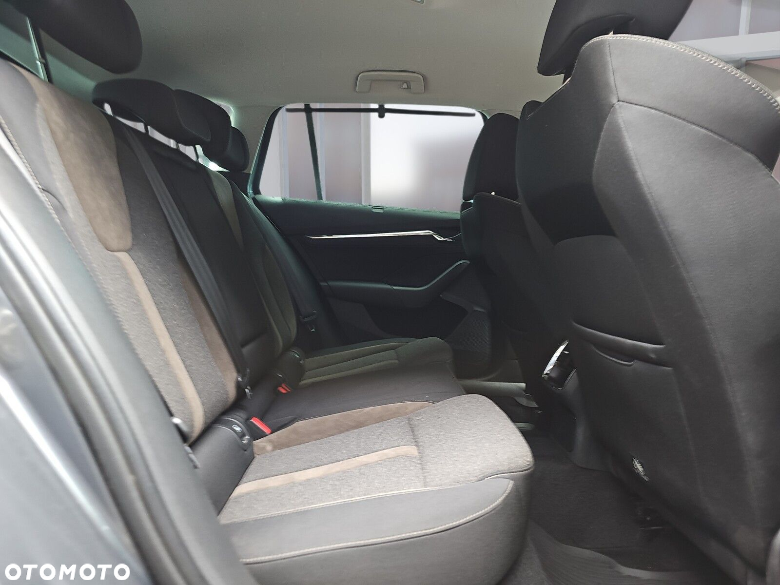 Skoda Octavia 2.0 TDI 4x4 Scout DSG - 16