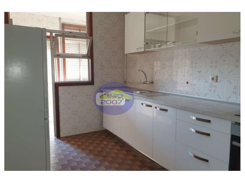 Apartamento T1 com terraço - Grande imagem: 3/20