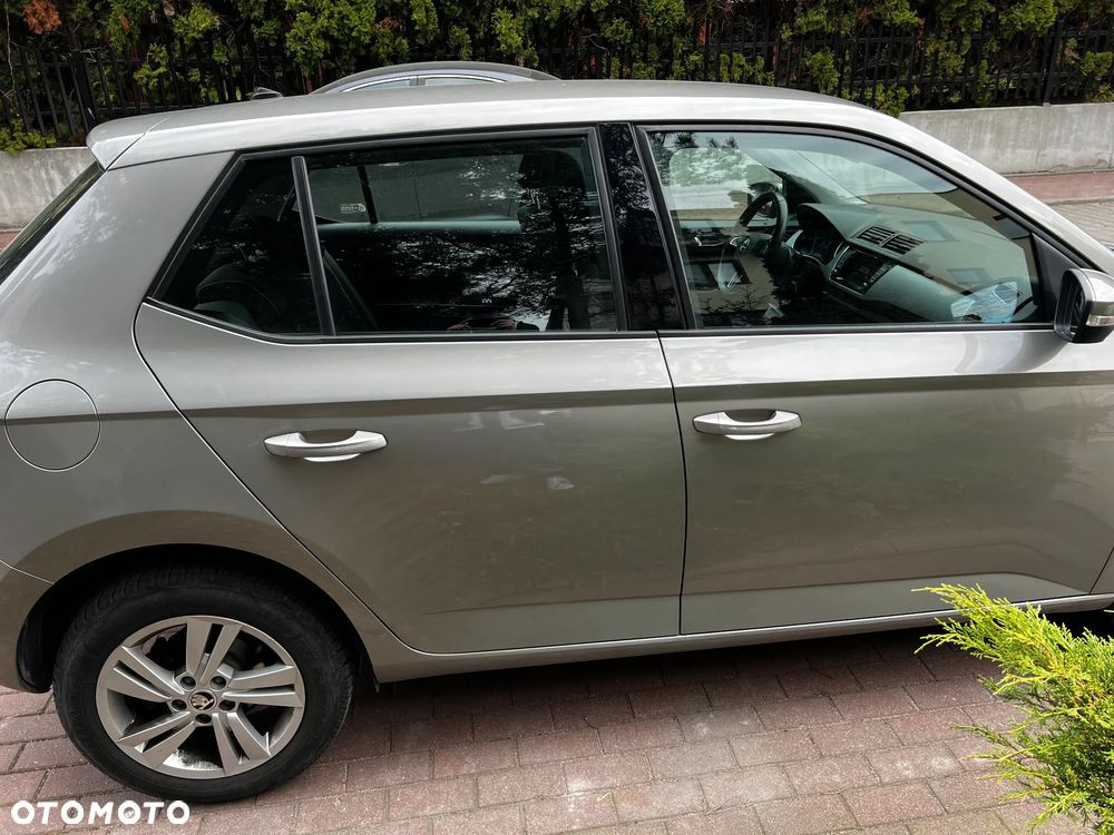 Skoda Fabia 1.0 TSI Ambition DSG - 5