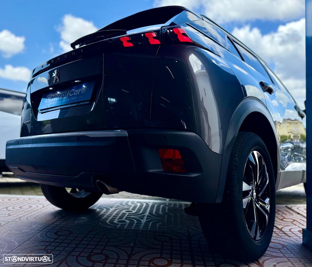 Peugeot 2008 1.2 PureTech Allure Pack - 11