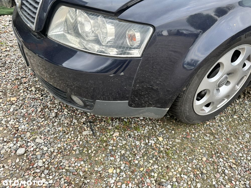 Audi A4 B6 ZDERZAK PRZOD - 3