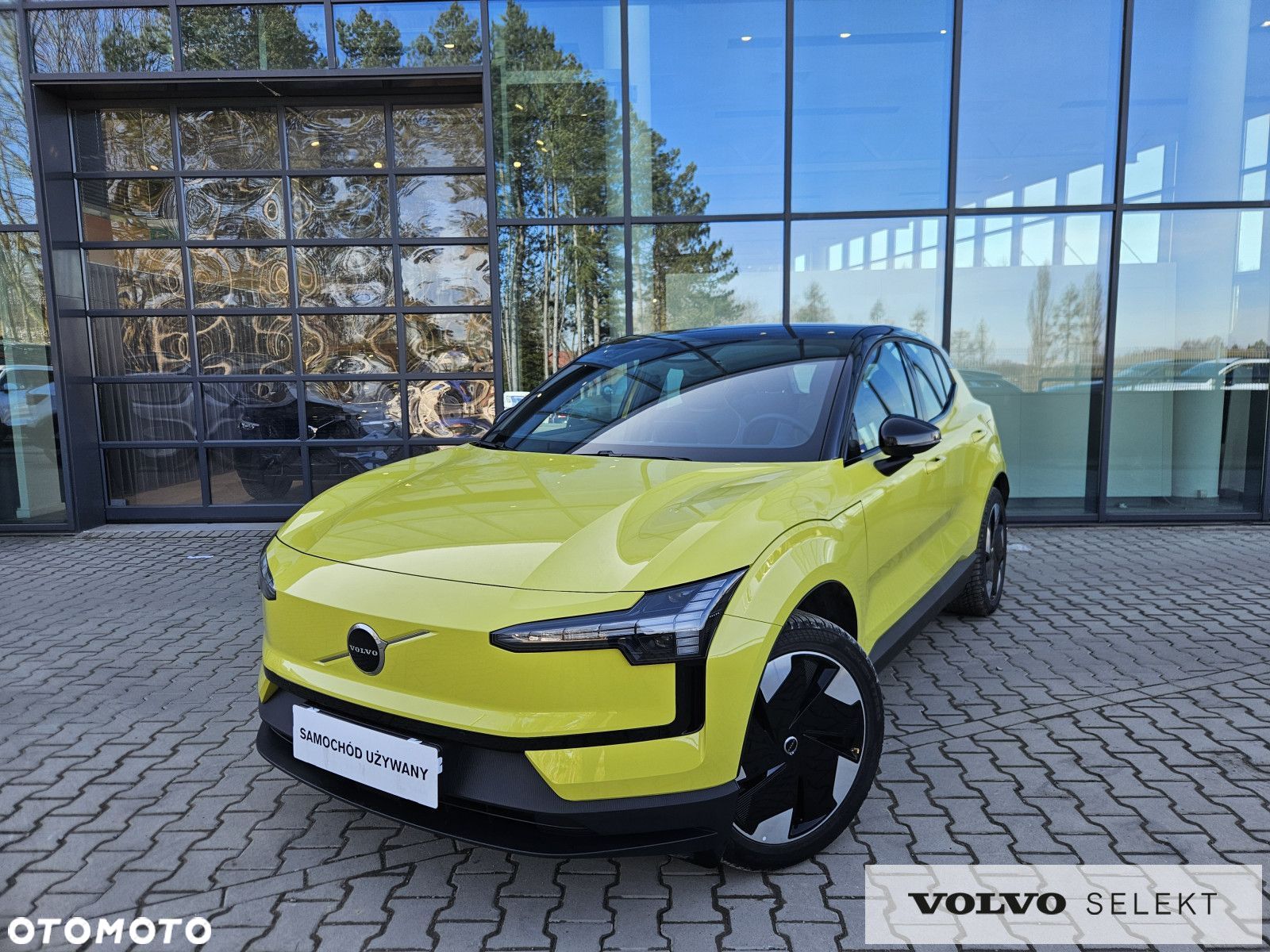 Volvo EX30 - 1