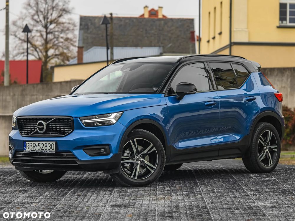 Volvo XC 40 D4 AWD Geartronic R-Design - 33