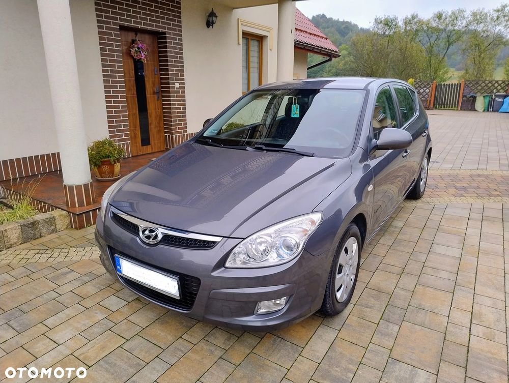 Hyundai i30 1.6 Comfort - 1