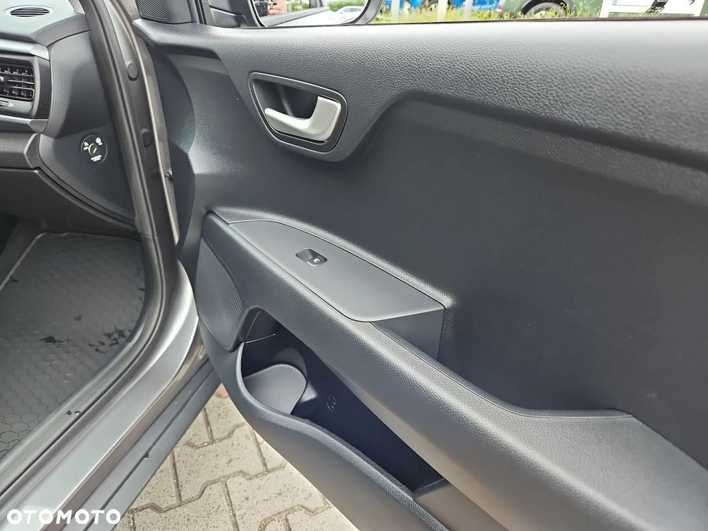 Kia Stonic 1.0 T-GDI M - 27