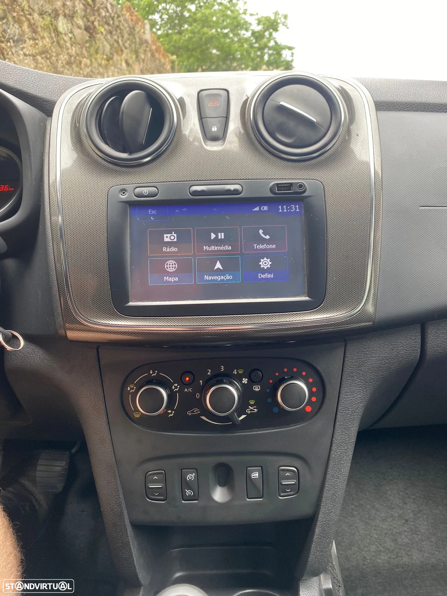 Dacia Logan MCV 0.9 TCe Stepway - 7