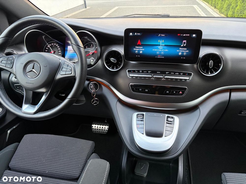 Mercedes-Benz Klasa V 300 d 4-Matic 9G-Tronic Avantgarde (ekstra d³) - 9
