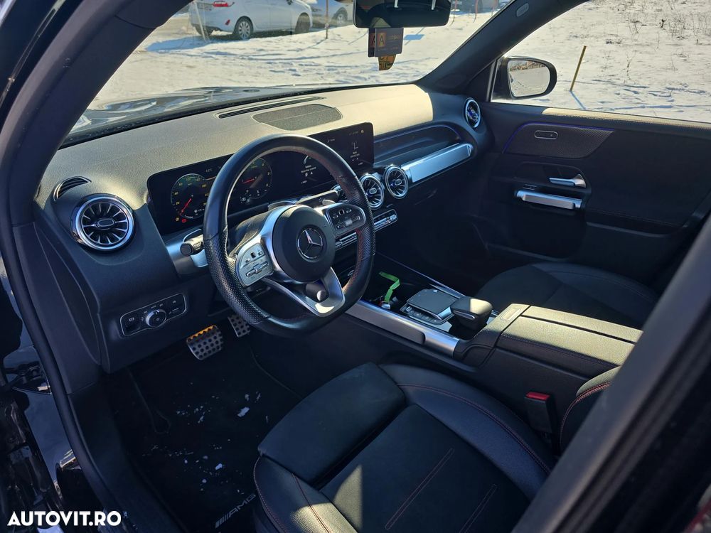 Mercedes-Benz GLB - 10