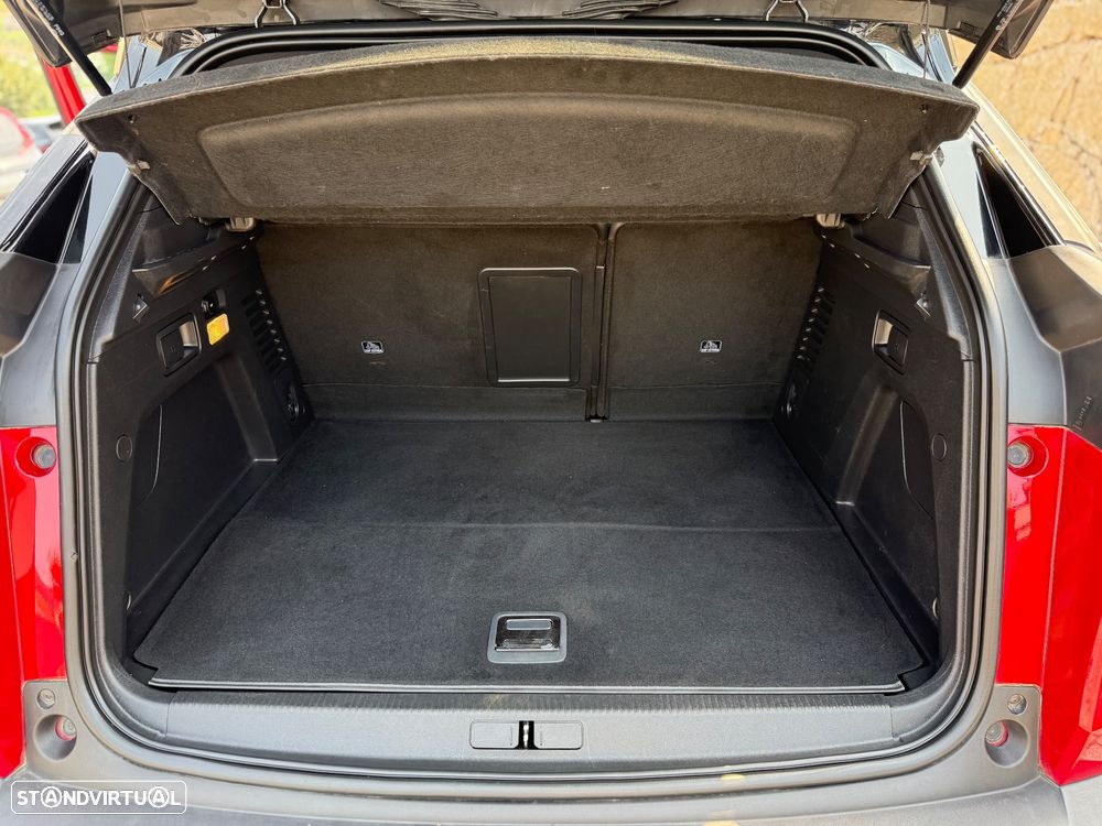 Peugeot 3008 1.6 Hybrid4 GT Pack e-EAT8 - 23