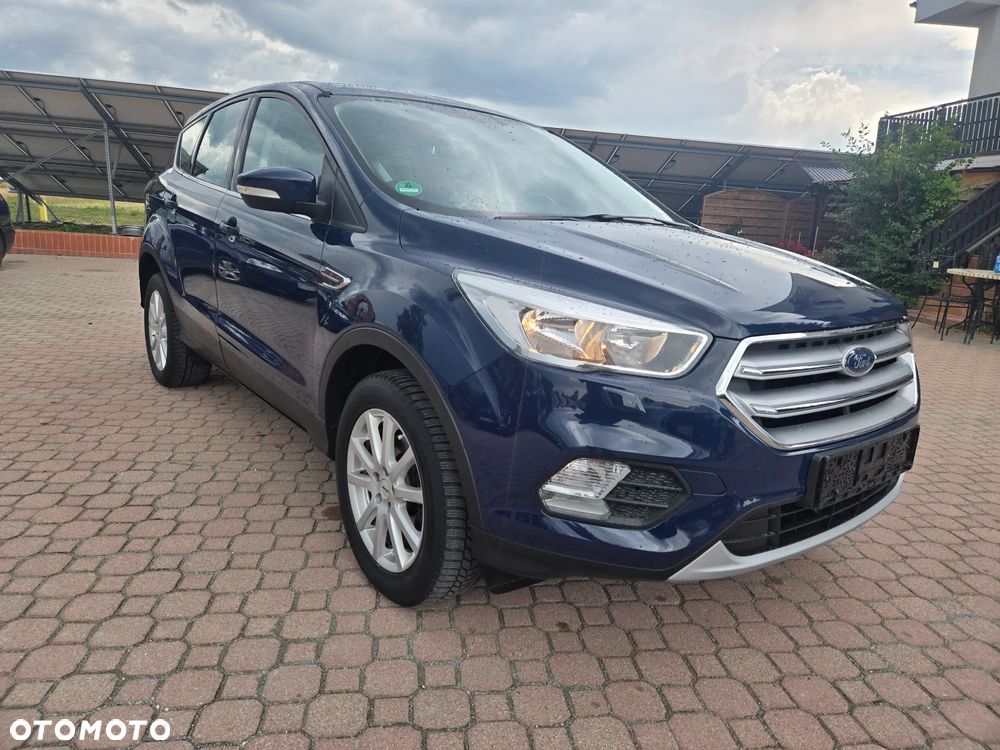 Ford Kuga 1.5 EcoBoost 2x4 Cool & Connect - 2