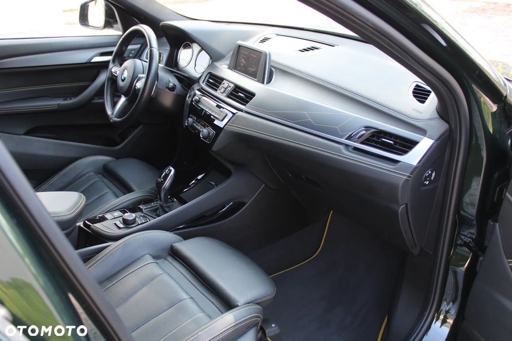 BMW X2 sDrive18d Edition GoldPlay sport - 16