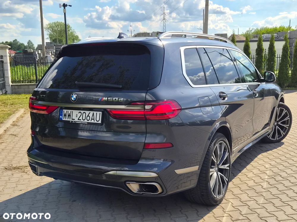 BMW X7 M50d sport - 40