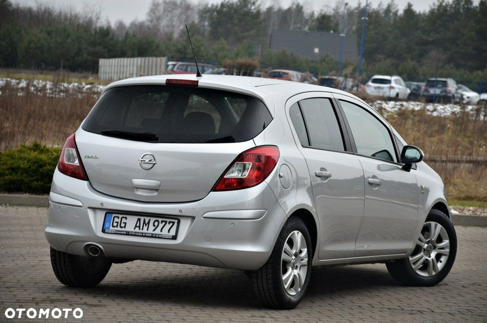 Opel Corsa - 8