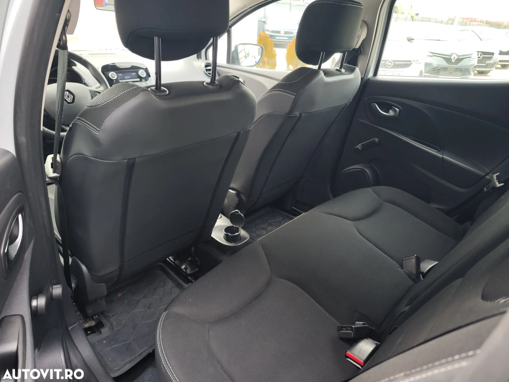 Renault Clio - 13