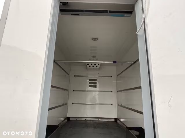 Nissan INTERSTAR 2.3 DCI/165KM/KONTENER CHŁODNIA - 8