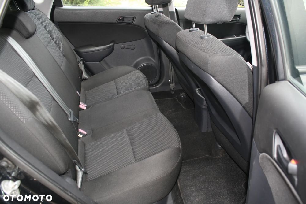 Hyundai i30 1.4 Edition Plus - 23