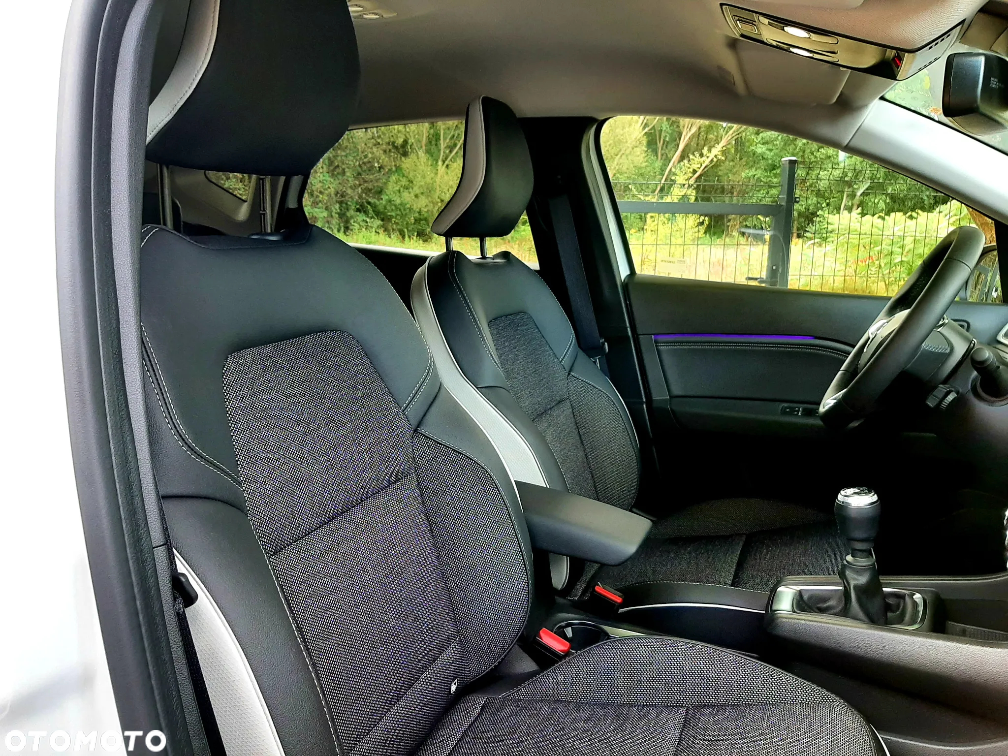 Renault Captur 1.0 TCe Techno - 7