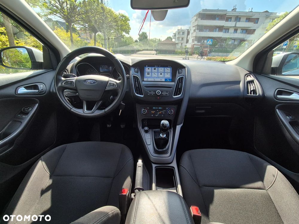 Ford Focus - 15