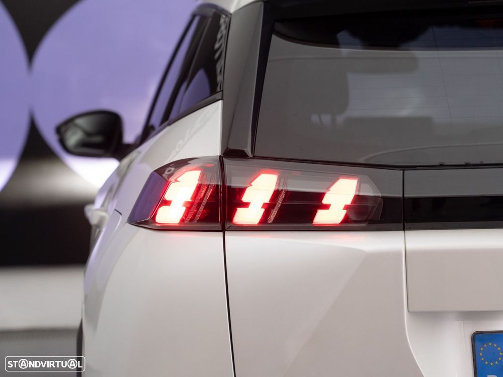 Peugeot 2008 1.5 BlueHDi Allure Pack EAT8 - 10