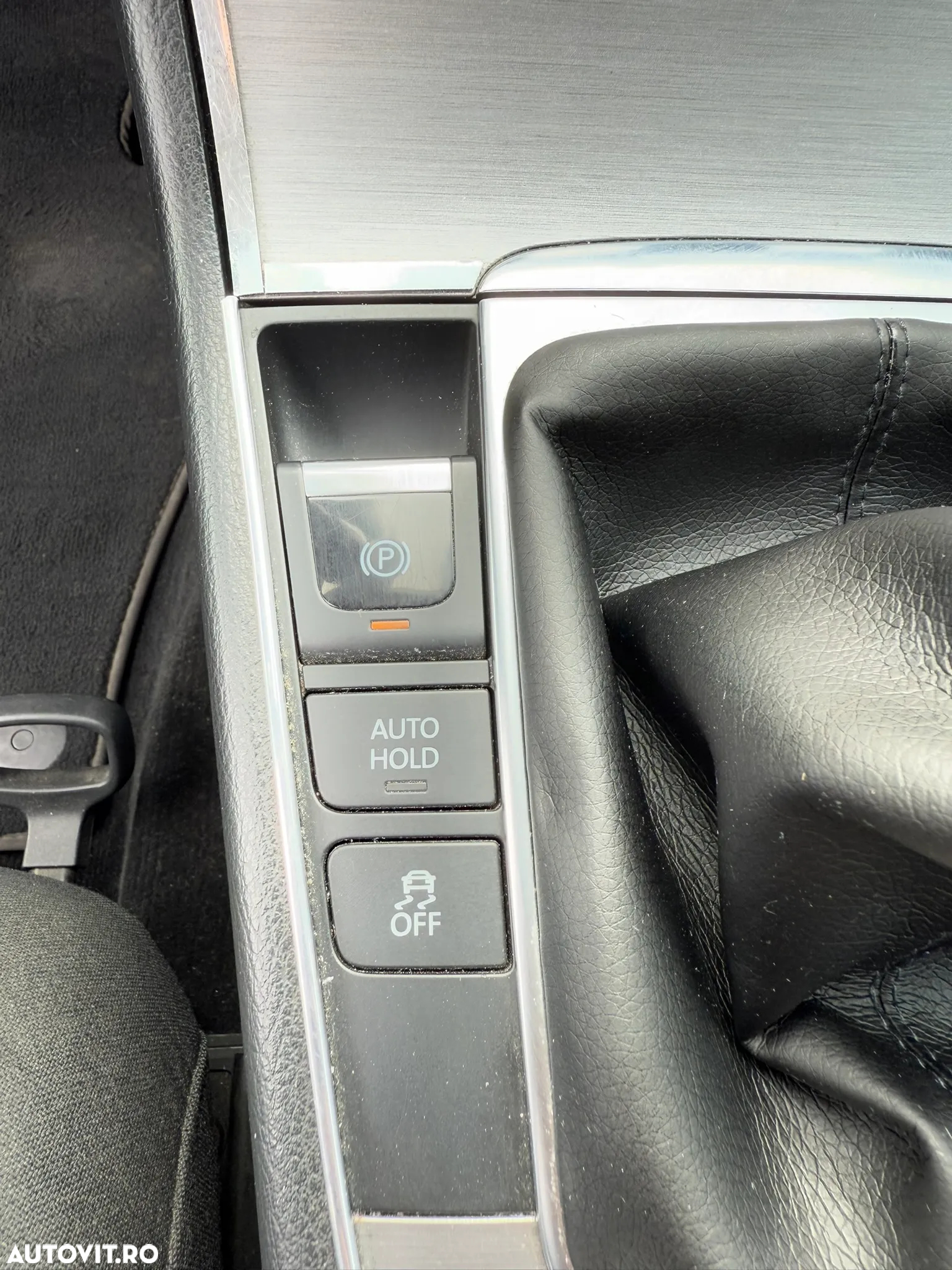 Volkswagen Passat Variant 2.0 TDI BlueMotion Technology Highline - 12