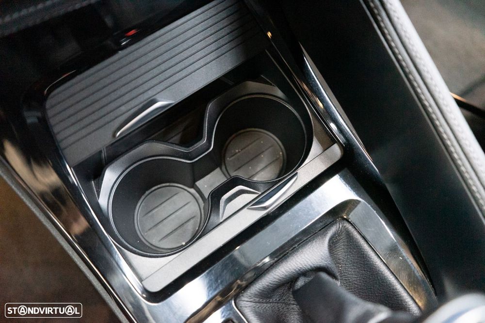 BMW X1 18 d sDrive Line Sport - 27