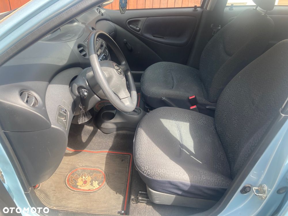 Toyota Yaris 1.3 Edition - 15