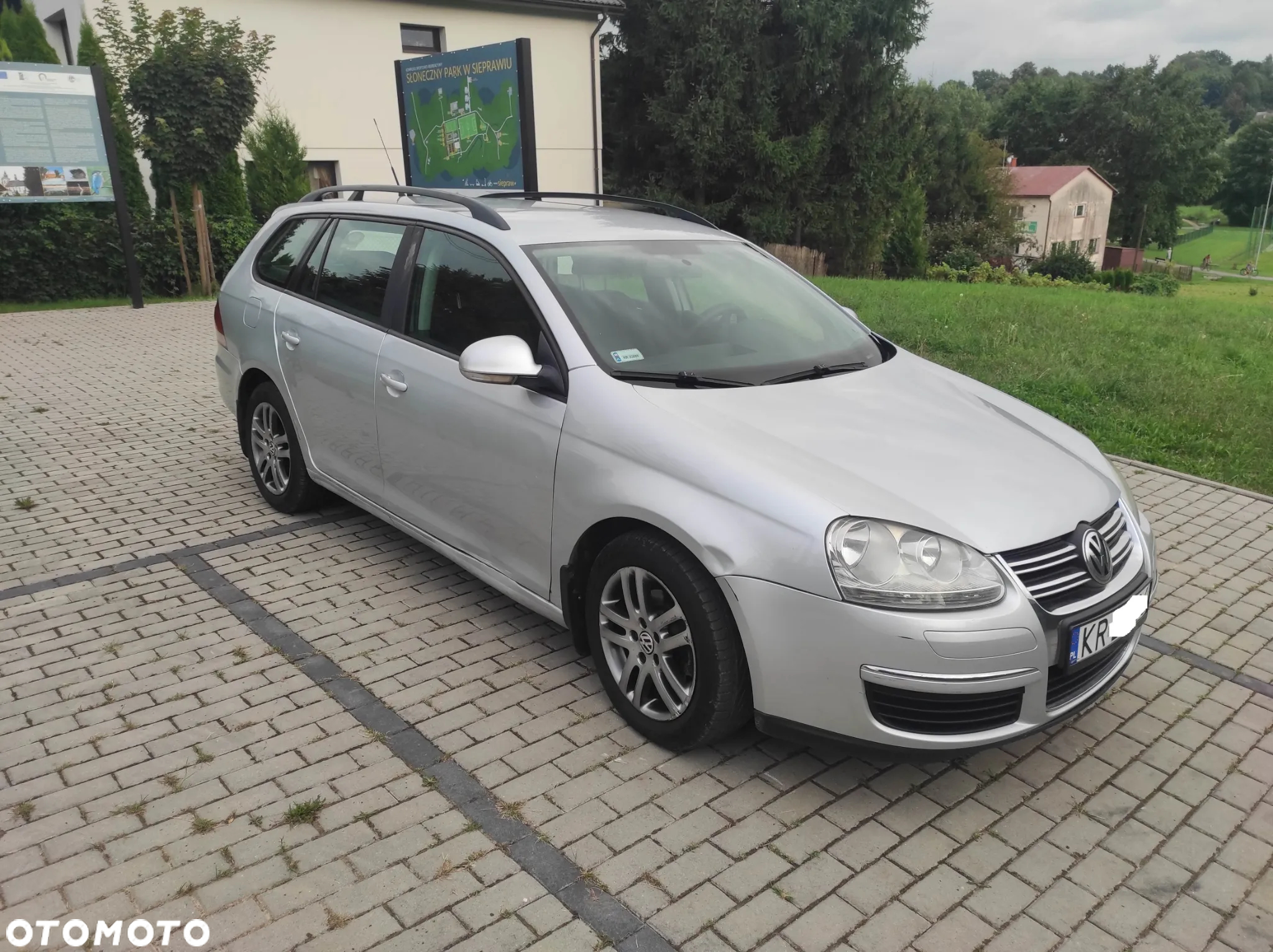 Volkswagen Golf V 1.9 TDI Trendline - 2