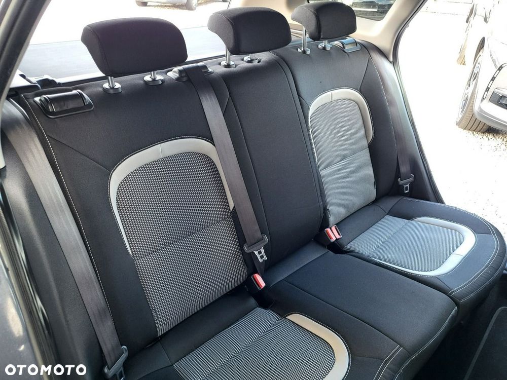 Kia Ceed - 20