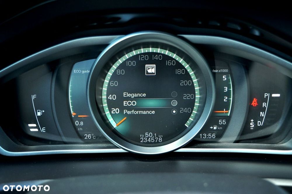 Volvo V40 D2 Geartronic Inscription - 28
