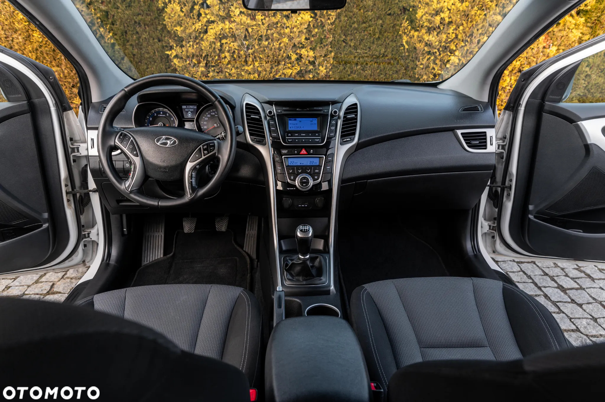 Hyundai i30 blue 1.6 GDI Passion - 21