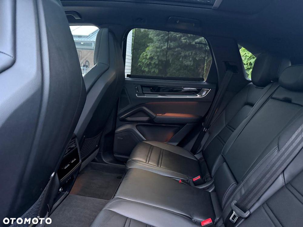 Porsche Cayenne S E-Hybrid Tiptronic S - 34