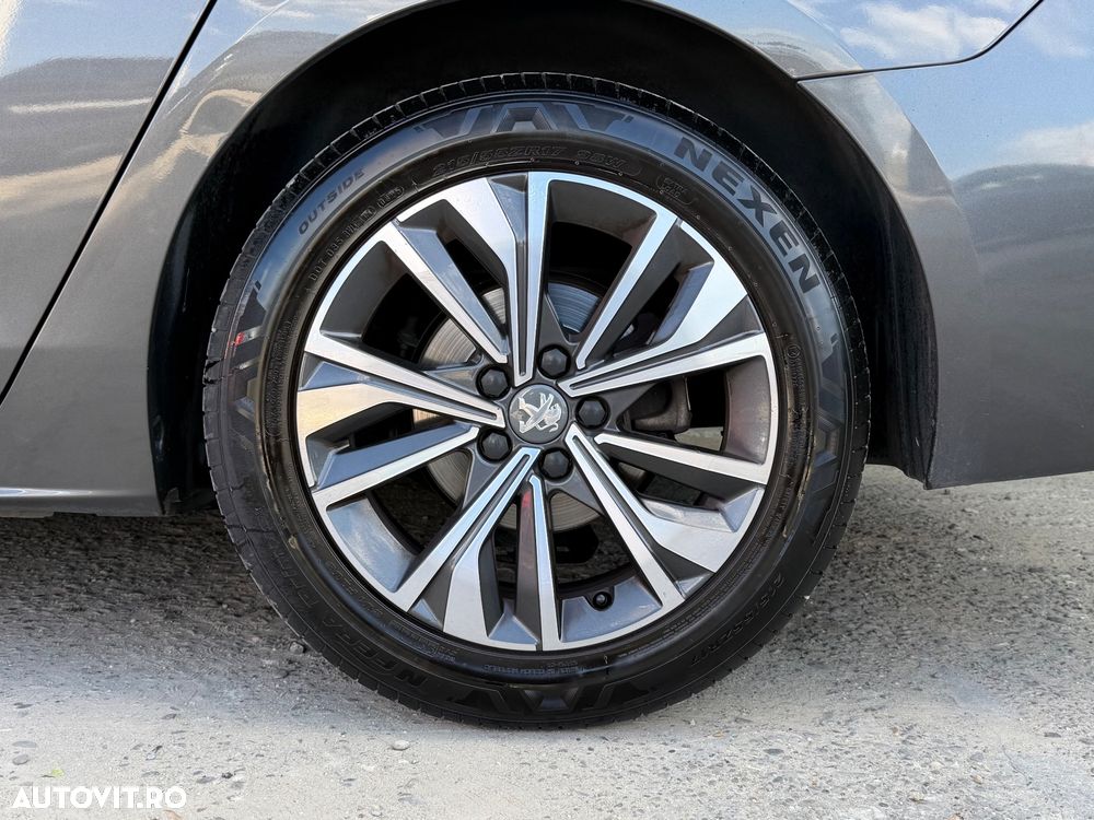 Peugeot 508 BlueHDi 130 EAT8 Allure - 32