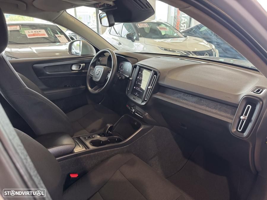 Volvo XC 40 1.5 T2 Inscription Geartronic - 11