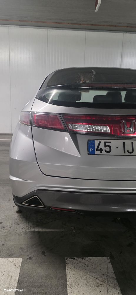 Honda Civic 1.4 i-VTEC Sport Edition - 6