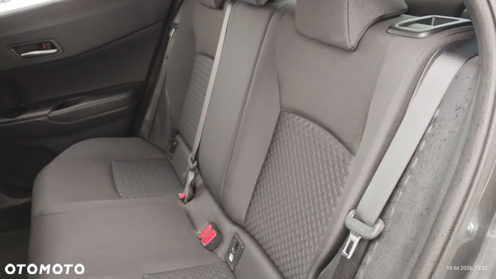 Toyota C-HR 1.2 T Comfort - 24