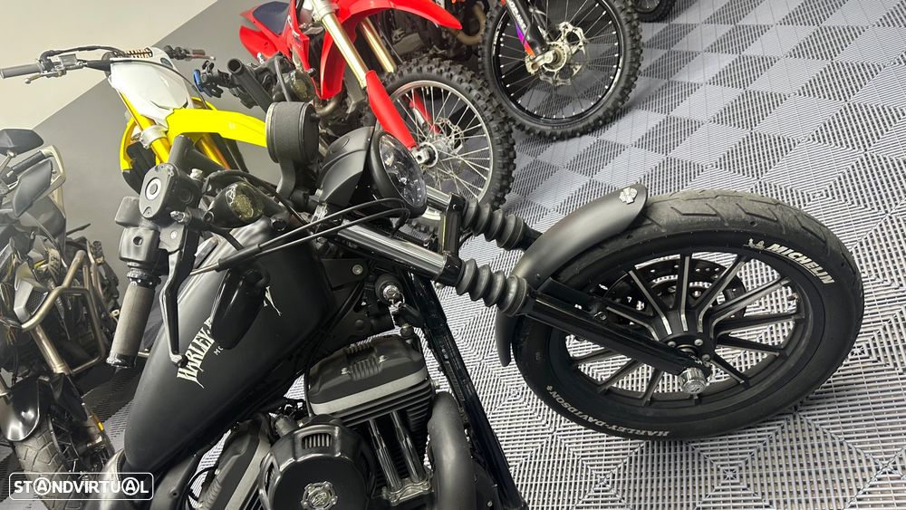 Harley-Davidson 883 Sportster 883 Black/Bobber - 6