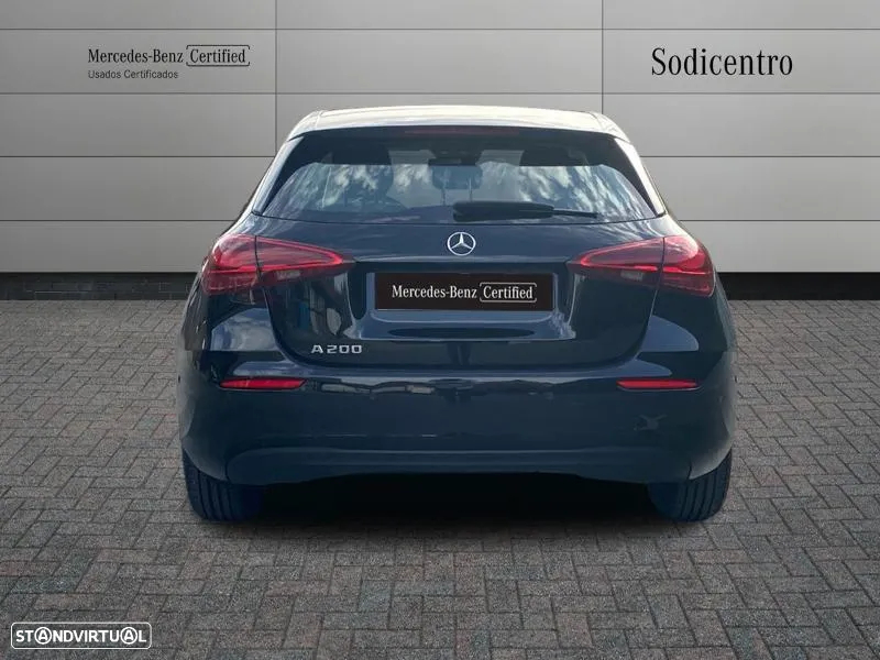 Mercedes-Benz A 200 Standard - 8