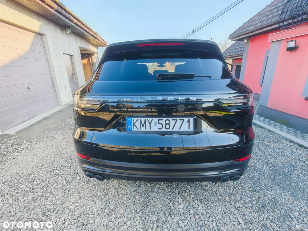 Porsche Cayenne E-Hybrid Platinum Edition - 13