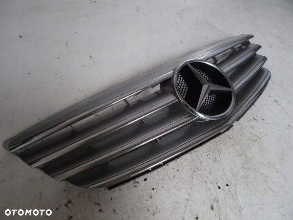 ATRAPA GRIL GRILL A1698800783 MERCEDES B KLASA W245
