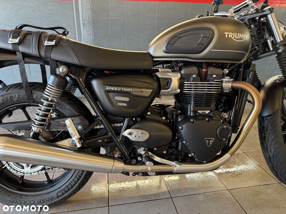 Triumph Speed Twin - 4