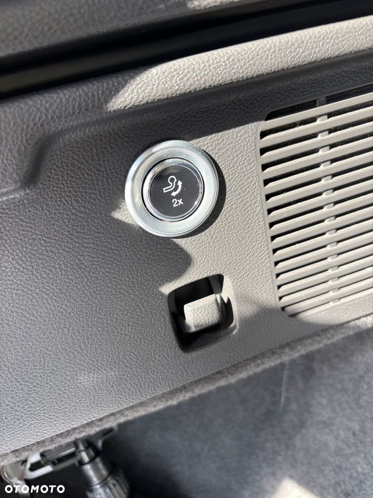 Ford Mondeo 2.0 TDCi Titanium PowerShift - 13
