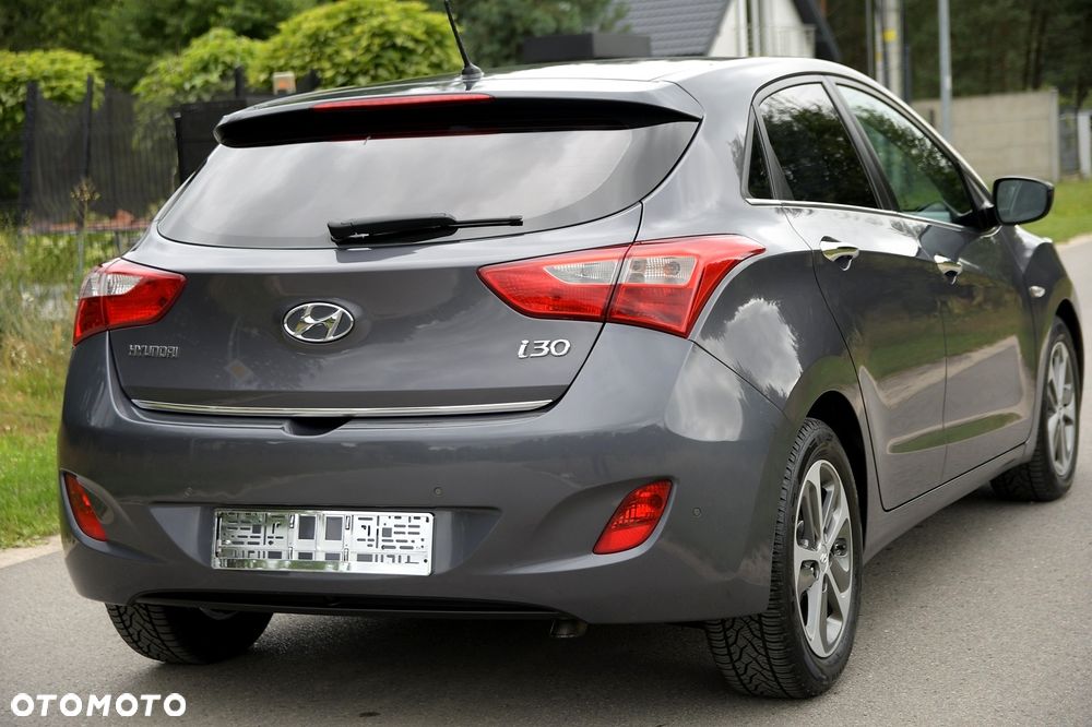 Hyundai i30 blue 1.6 GDI DCT Premium - 29