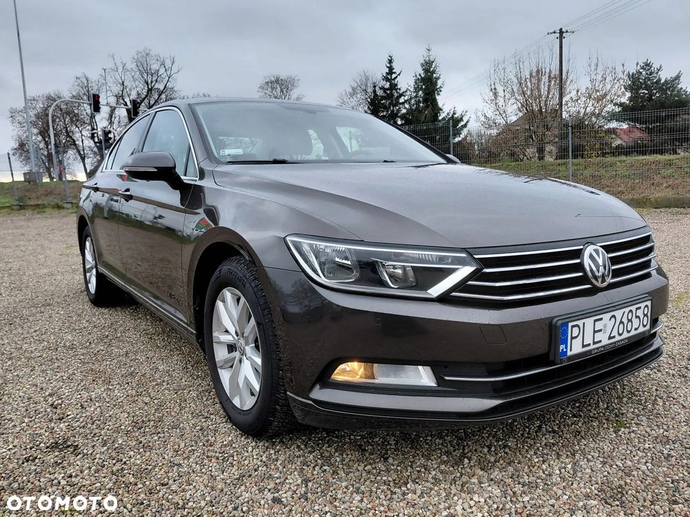 Volkswagen Passat 1.8 TSI BMT Comfortline - 2