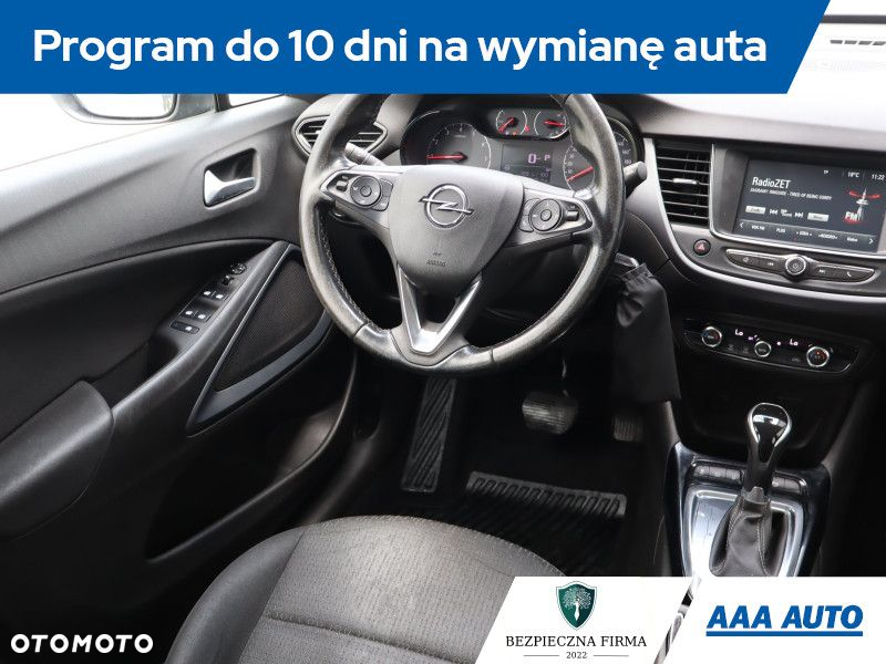 Opel Crossland X - 8