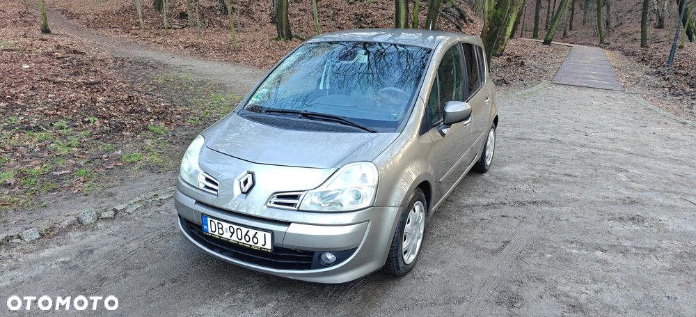 Renault Modus Grand 1.6 16V ESP Dynamique - 2