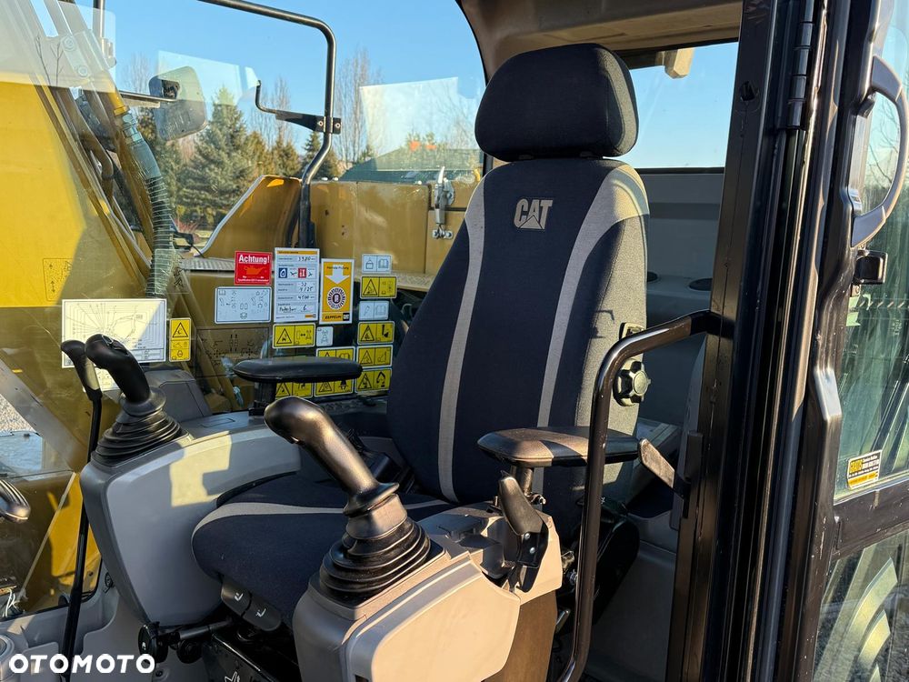 Caterpillar 313FL 14Ton - 38