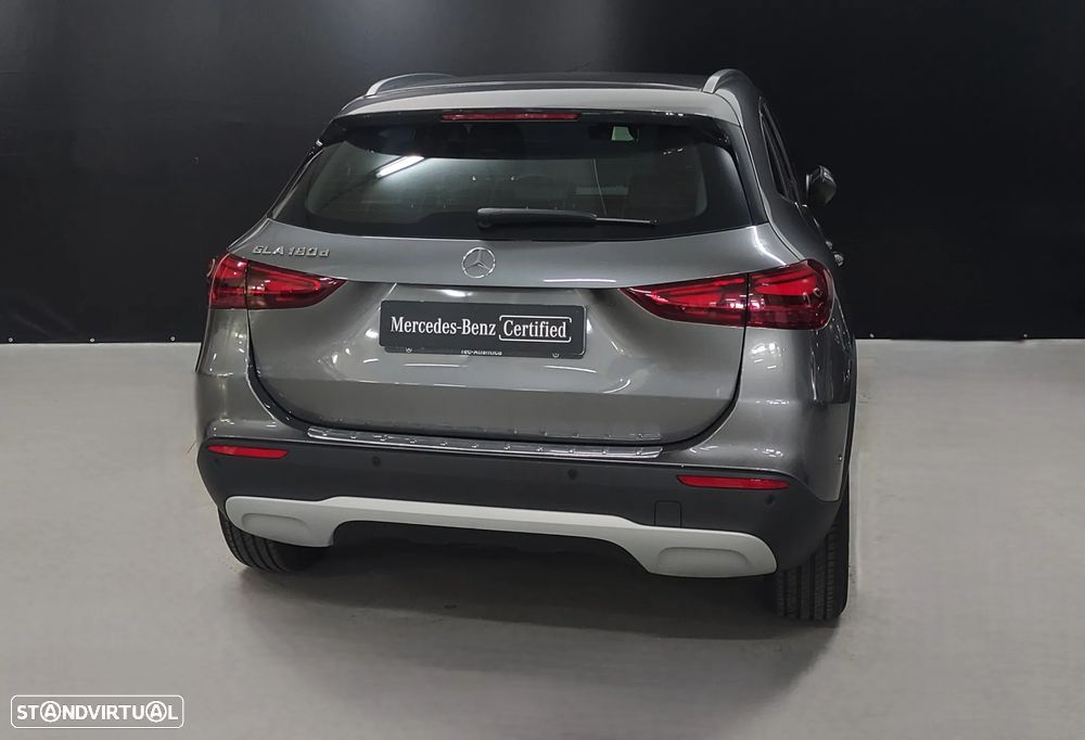Mercedes-Benz GLA 180 d Progressive - 3