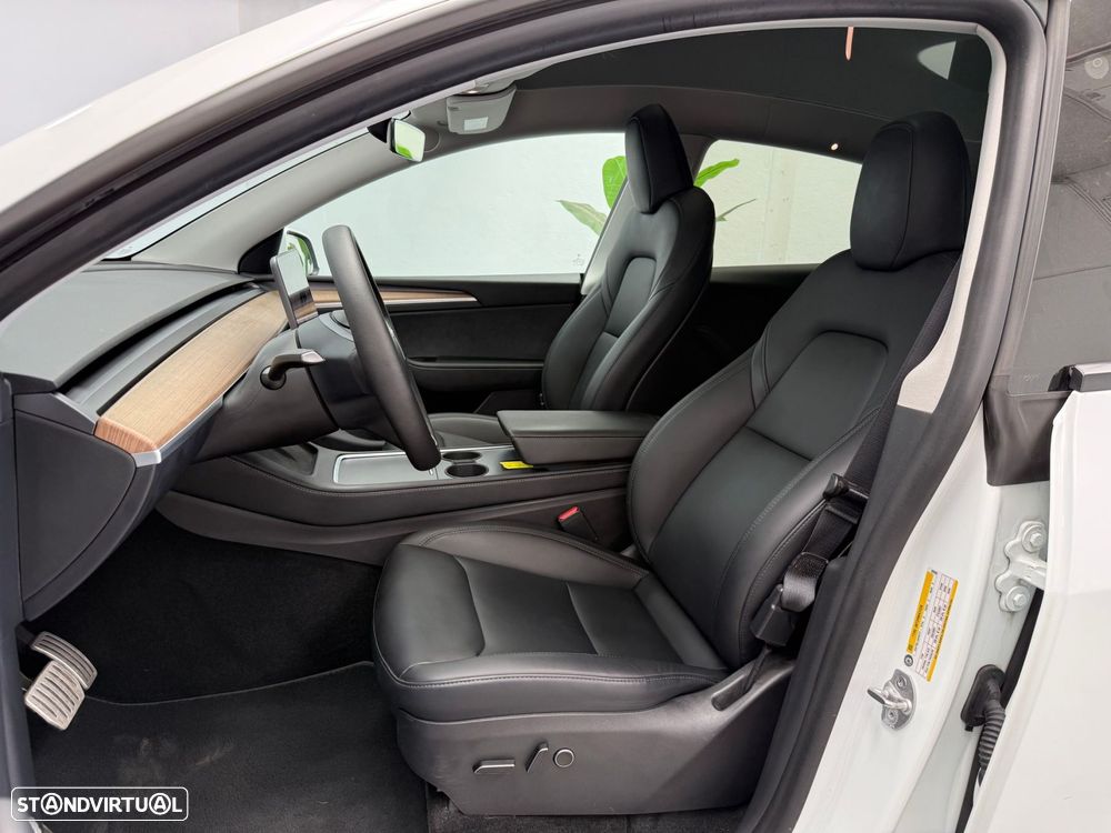 Tesla Model Y Performance Dual Motor AWD - 7